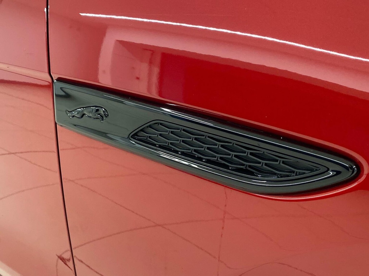 Used Jaguar F-Pace 2023 for sale - 76918981: Photo 20