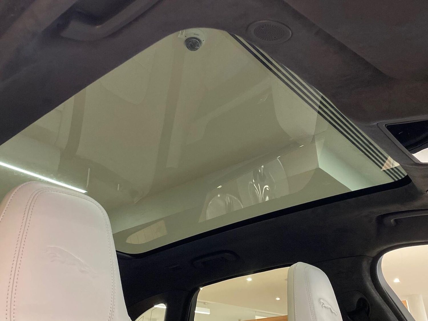 Used Jaguar F-Pace 2023 for sale - 76918981: Photo 21