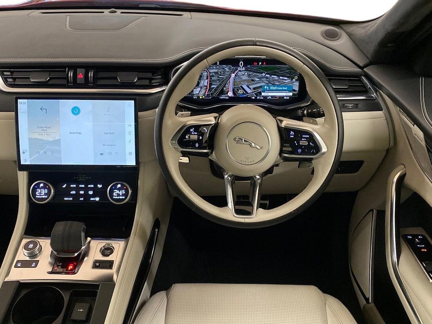 Used Jaguar F-Pace 2023 for sale - 77487608: Photo 15