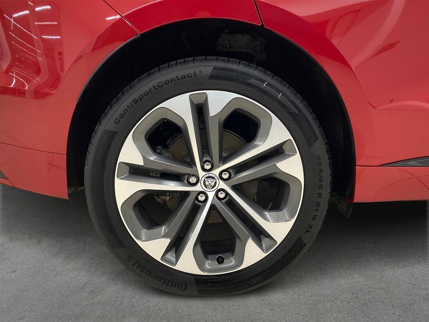 Used Jaguar F-Pace 2023 for sale - 77487608: Photo 8