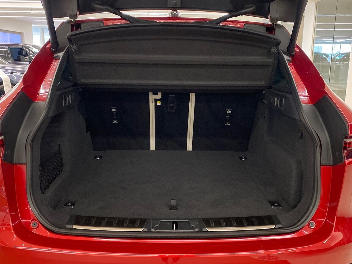 Used Jaguar F-Pace 2023 for sale - 76832042: Photo 10