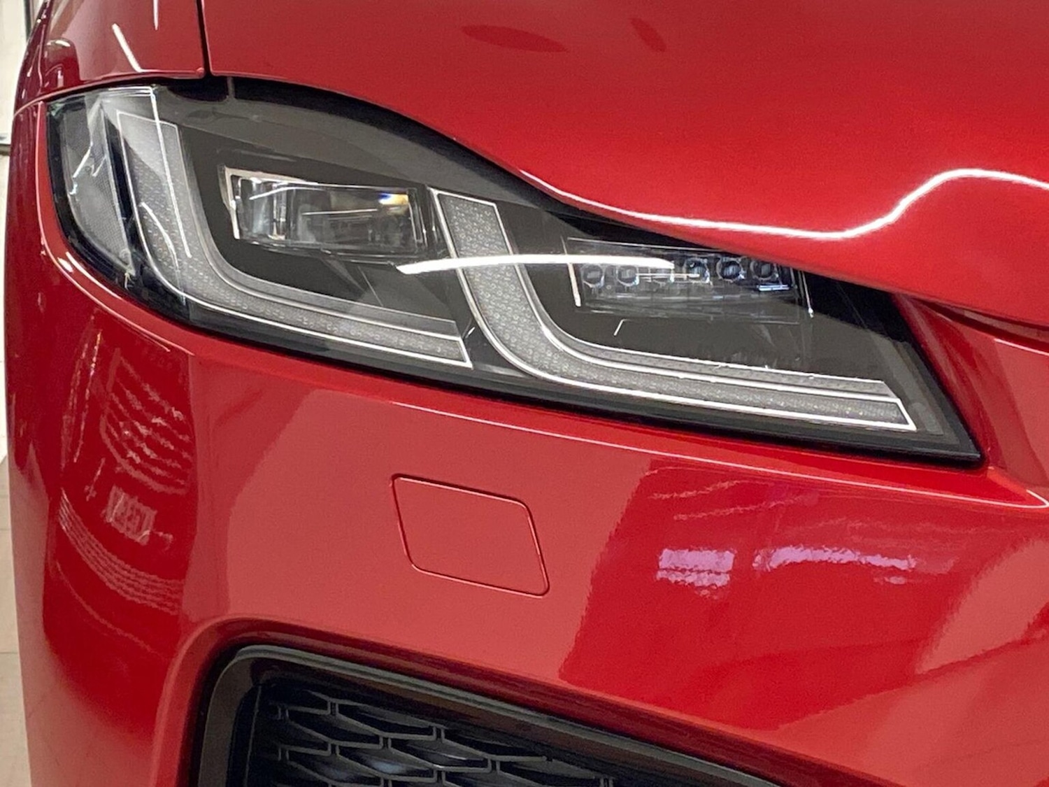 Used Jaguar F-Pace 2023 for sale - 76832042: Photo 17