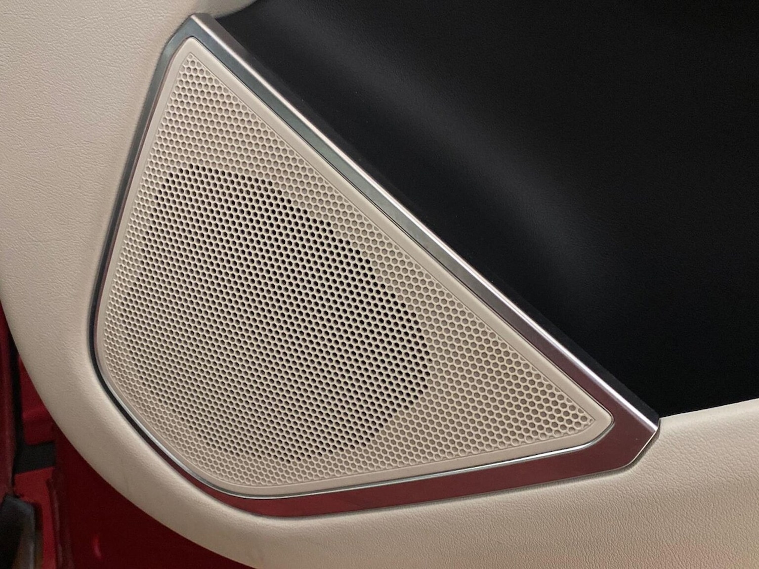 Used Jaguar F-Pace 2023 for sale - 76832042: Photo 29