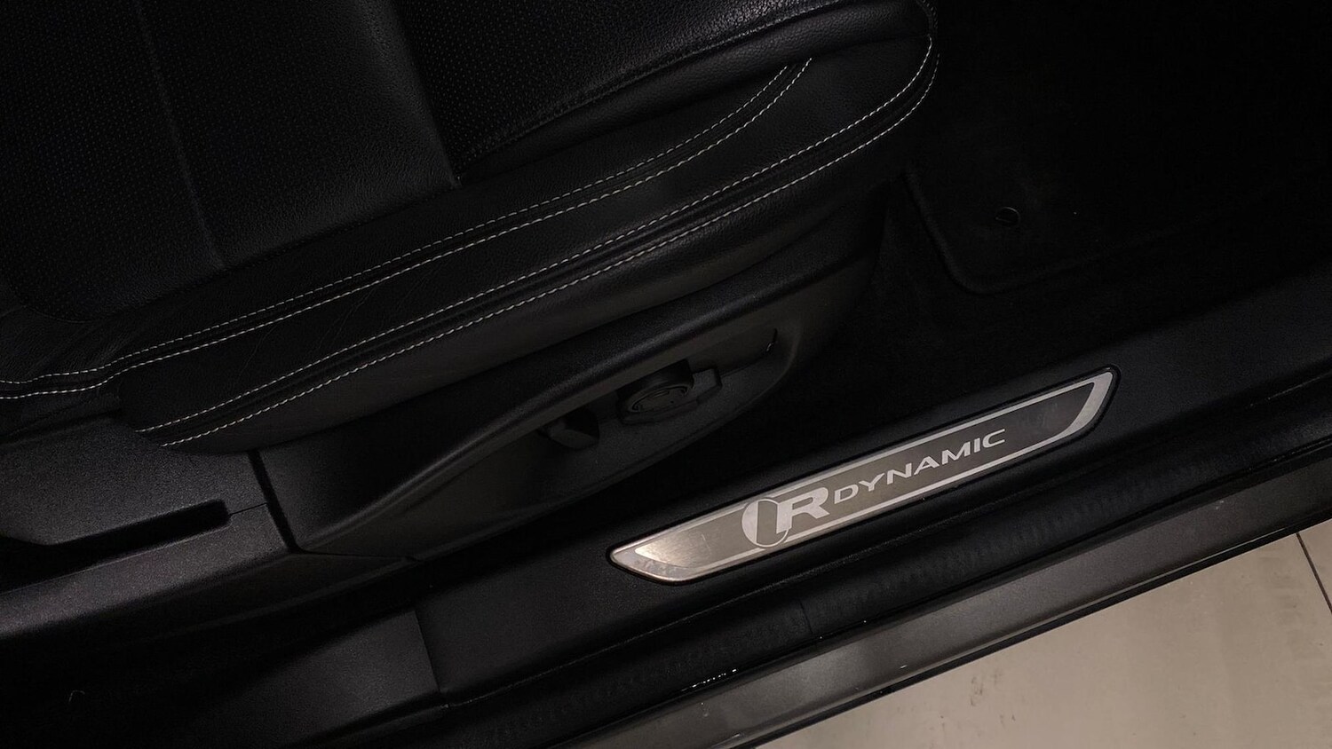 Used Jaguar E-Pace 2023 for sale - 78193824: Photo 22