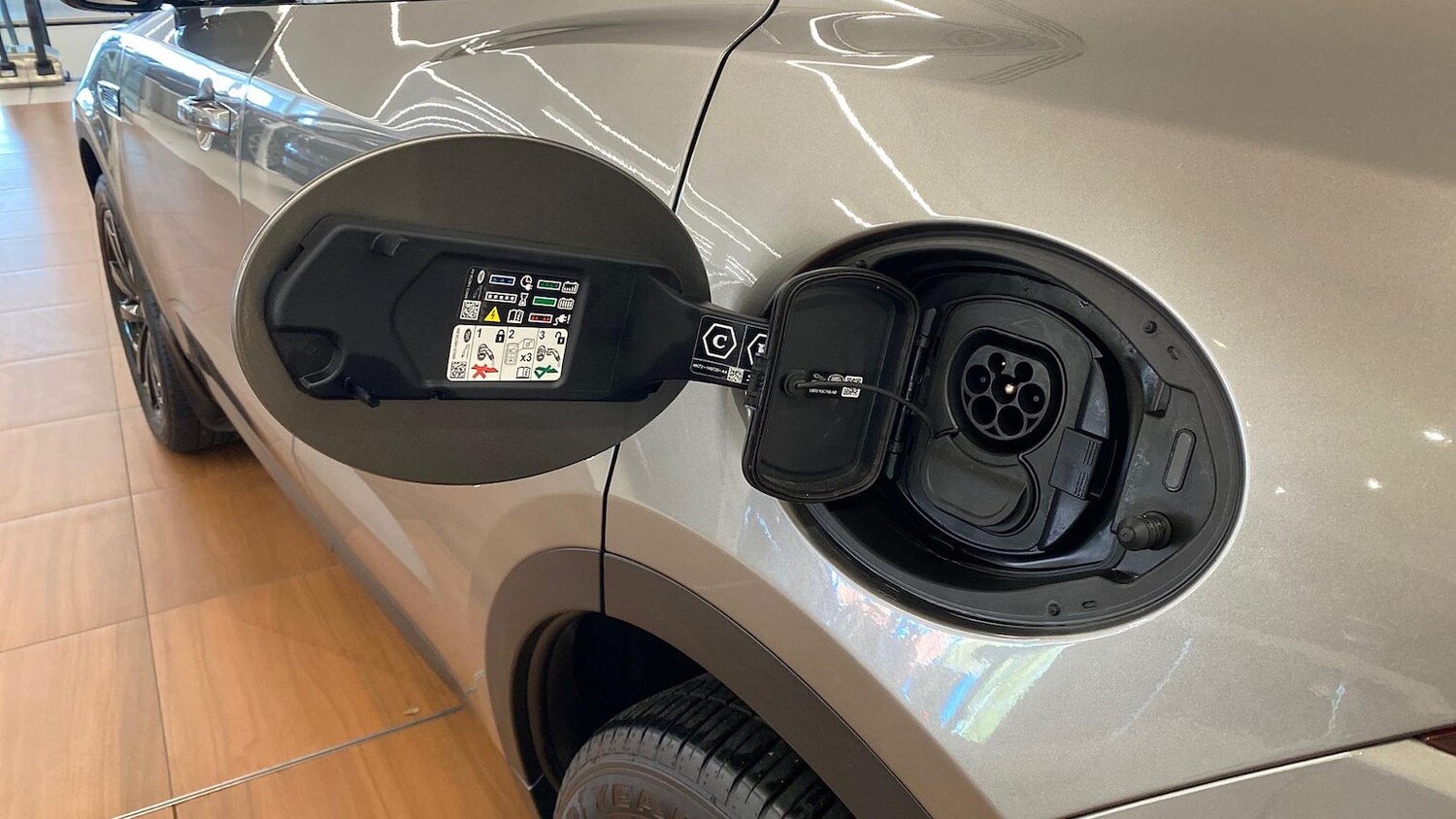 Used Jaguar E-Pace 2023 for sale - 78193824: Photo 28