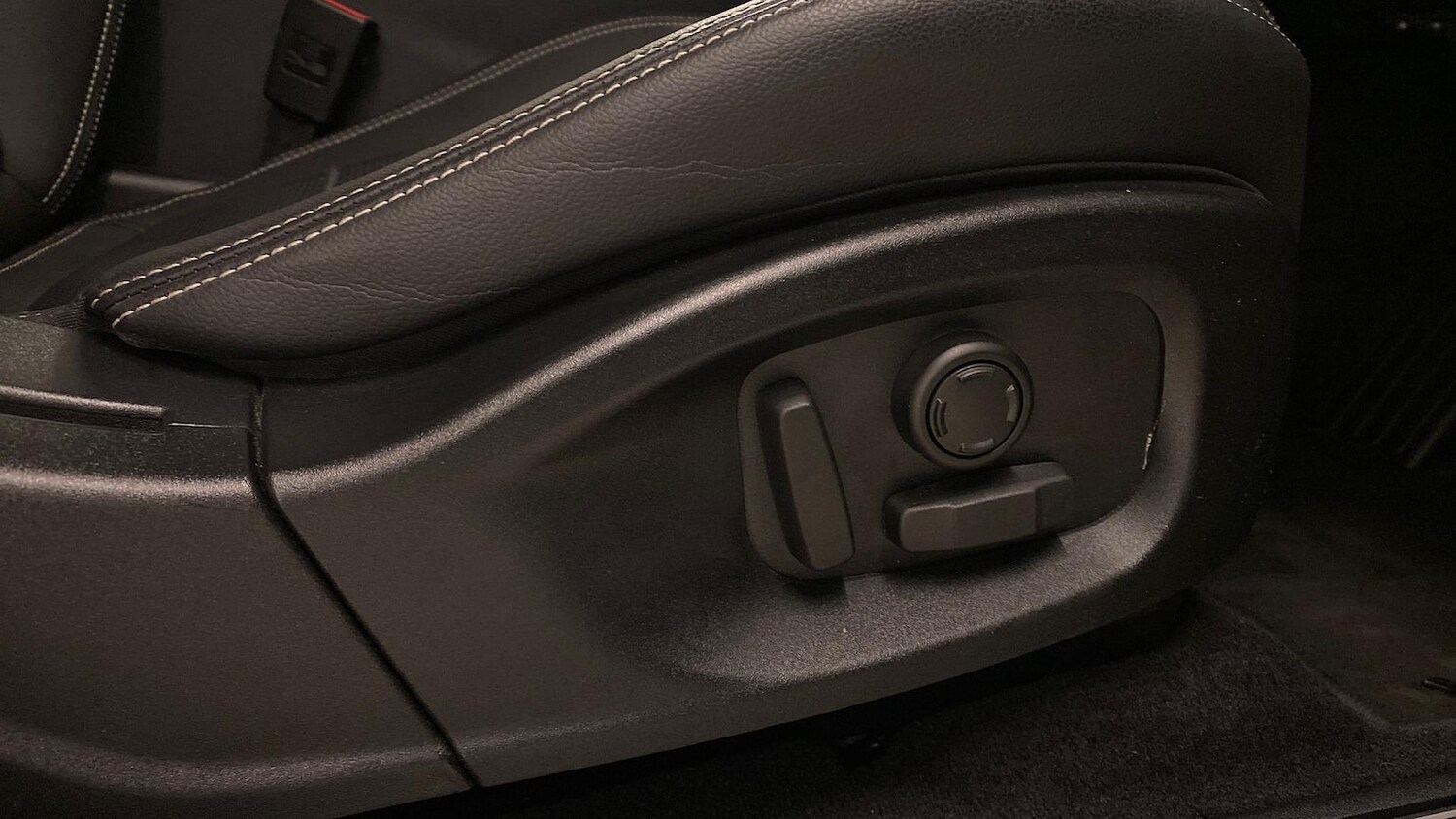 Used Jaguar E-Pace 2023 for sale - 78193824: Photo 30