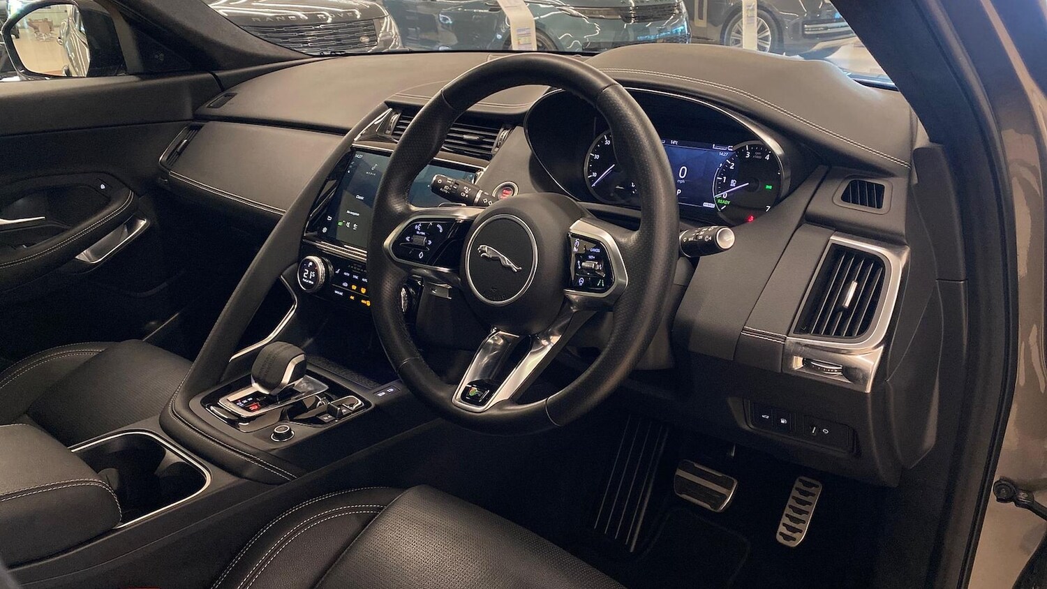 Used Jaguar E-Pace 2023 for sale - 78193824: Photo 32