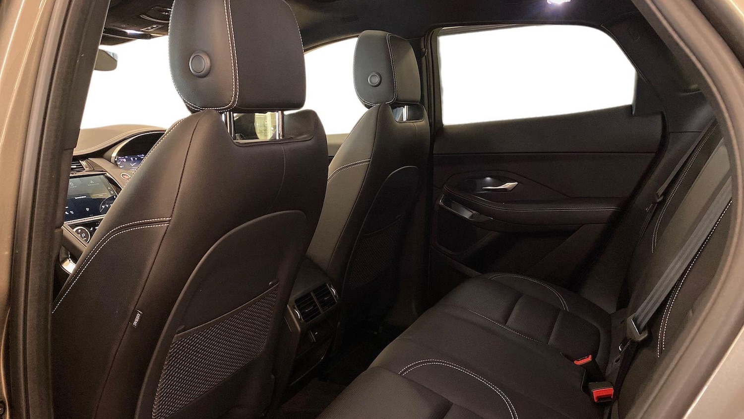 Used Jaguar E-Pace 2023 for sale - 78193824: Photo 4