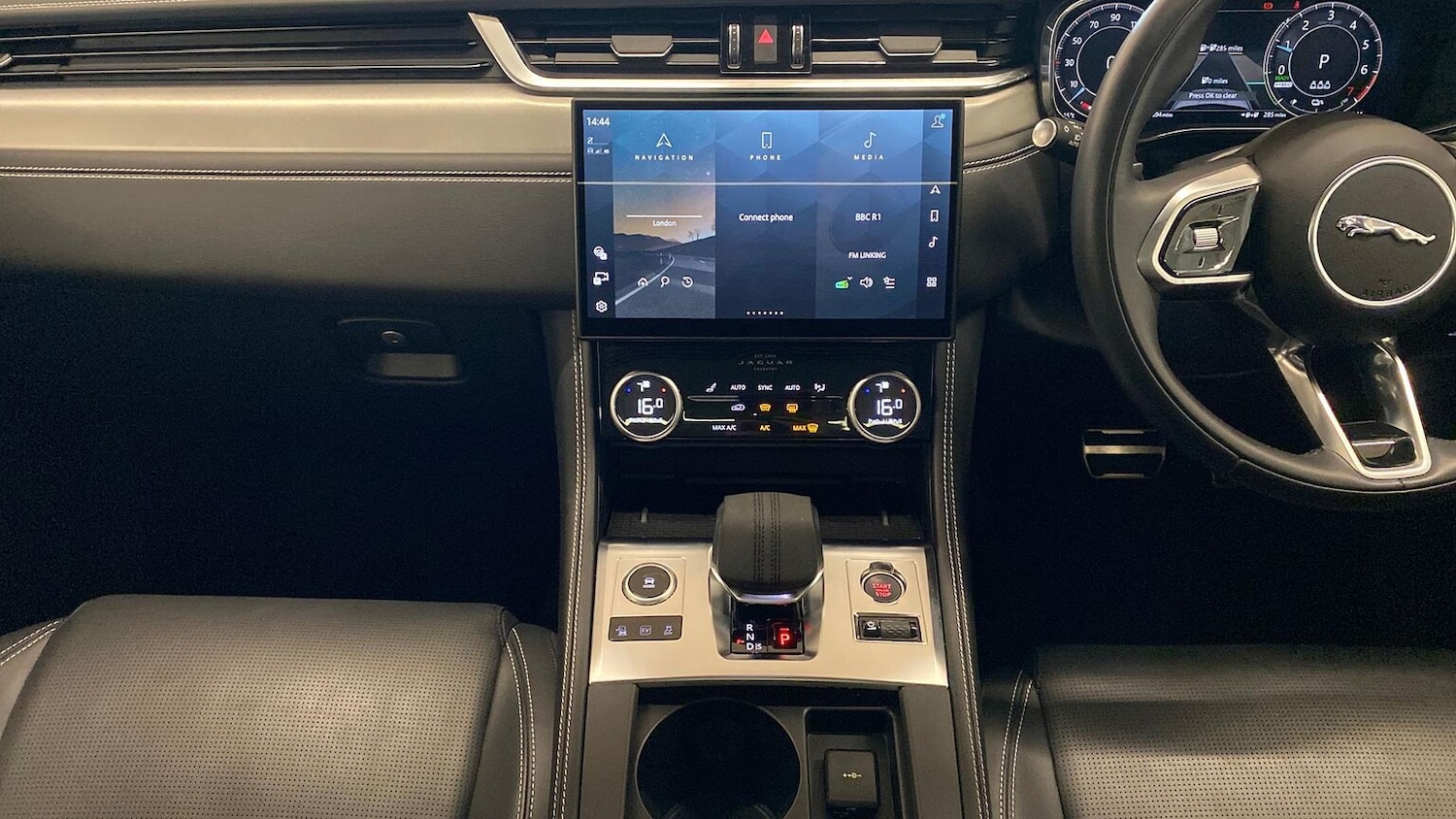 Used Jaguar F-Pace 2024 for sale - 78194127: Photo 14