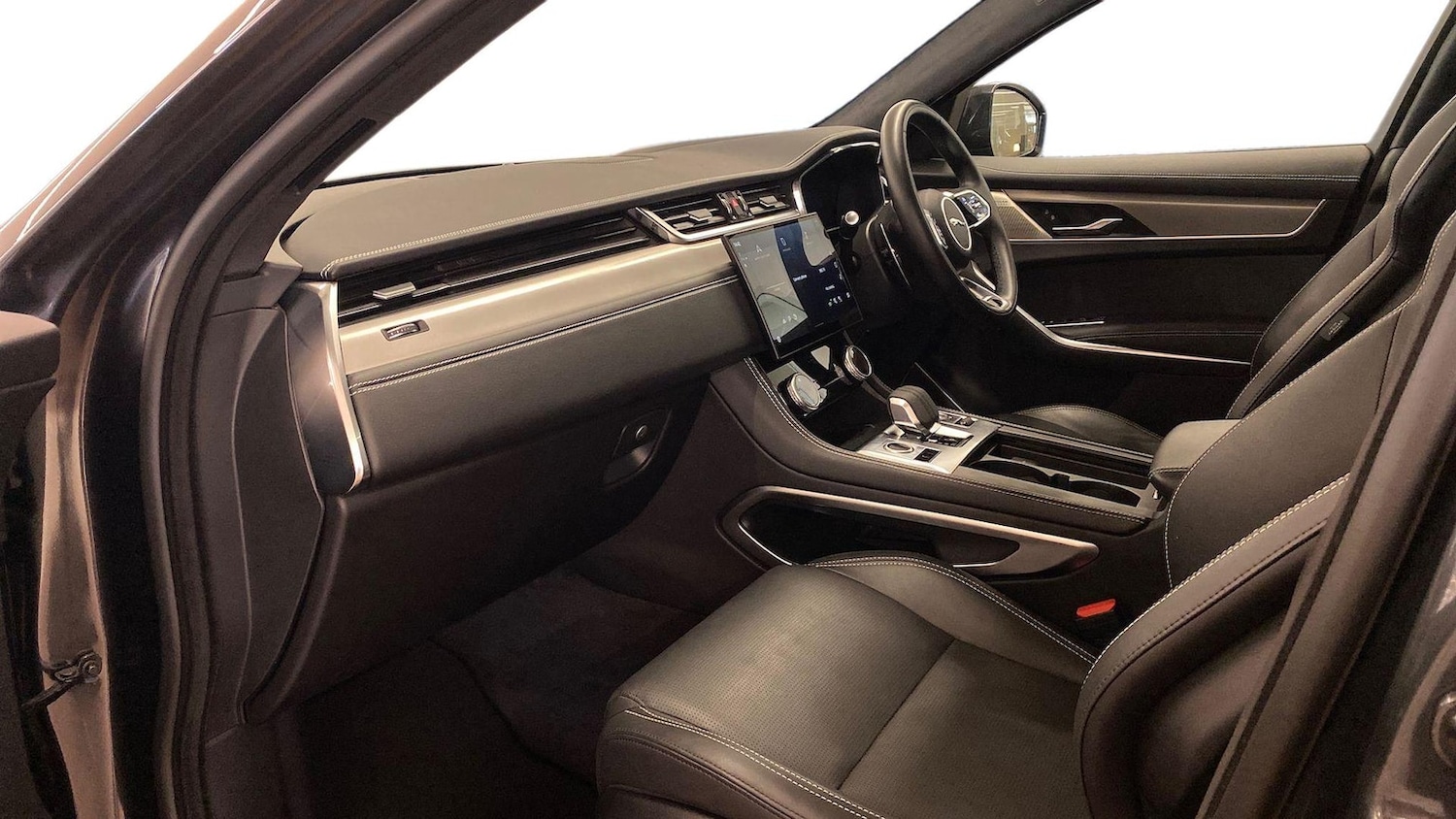 Used Jaguar F-Pace 2024 for sale - 78194127: Photo 3