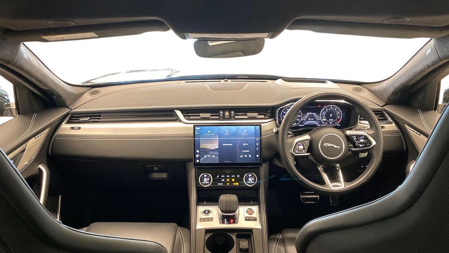 Used Jaguar F-Pace 2024 for sale - 78194127: Photo 9