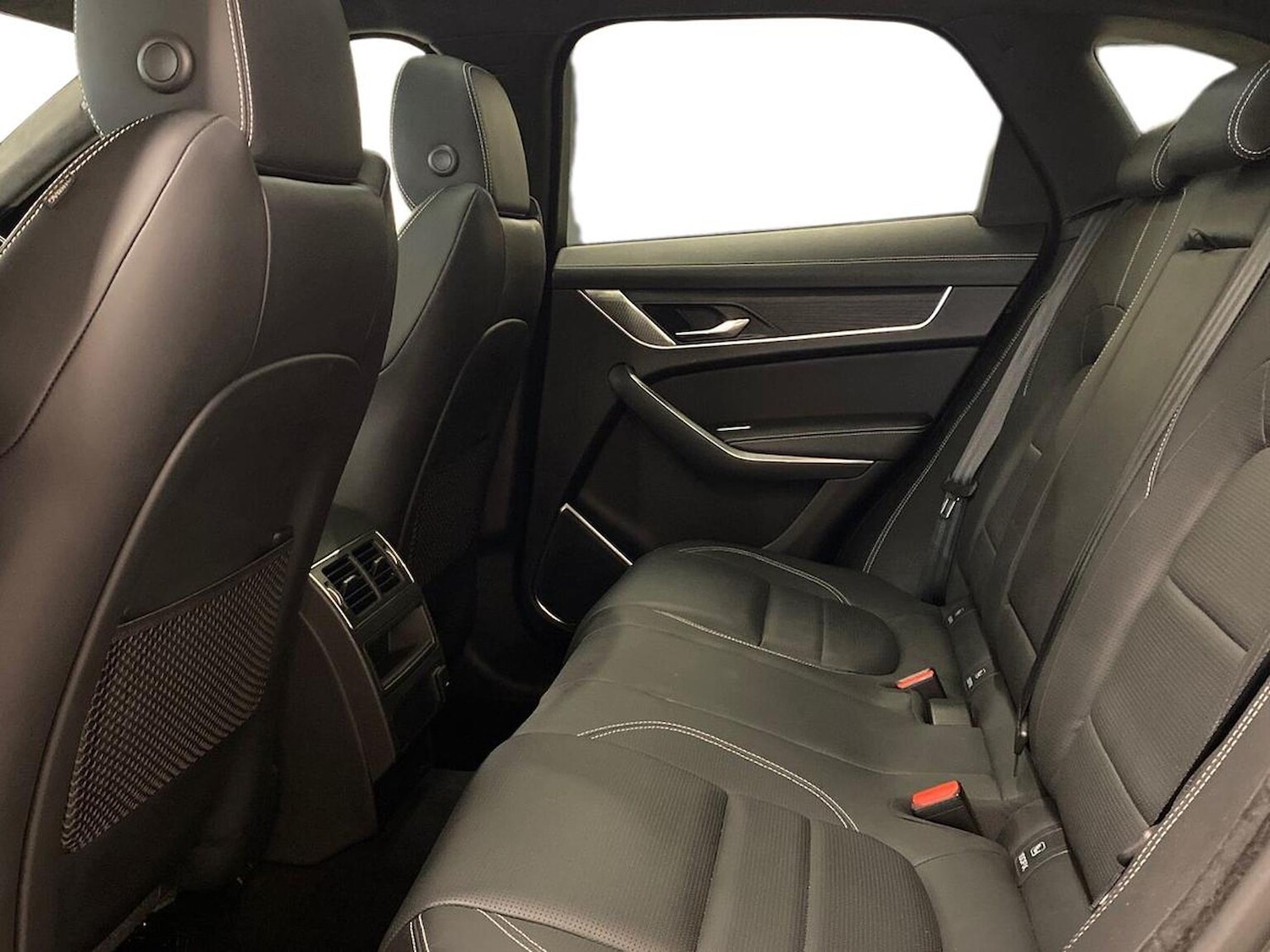 Used Jaguar F-Pace 2021 for sale - 76651230: Photo 4