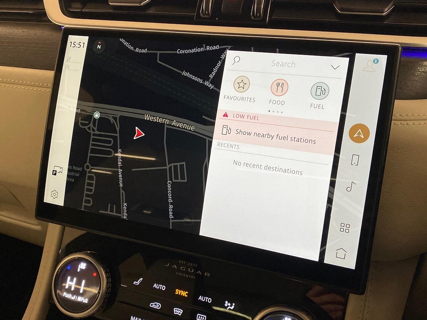 Used Jaguar F-Pace 2023 for sale - 77845294: Photo 11