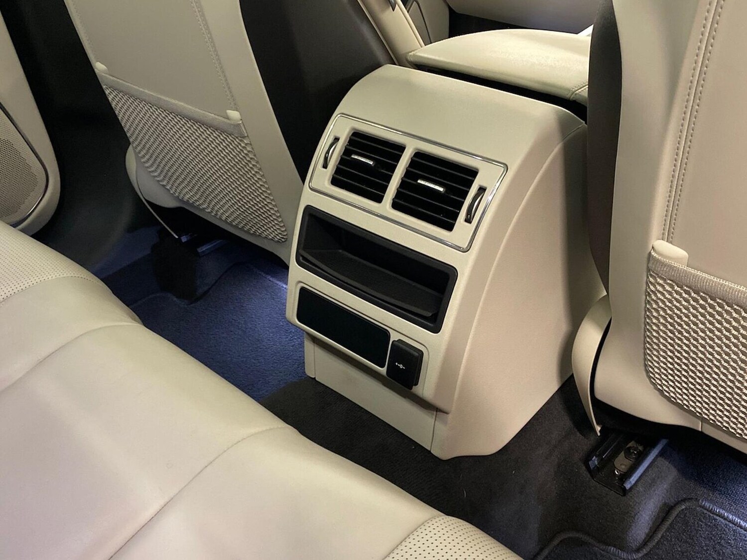 Used Jaguar F-Pace 2023 for sale - 77845294: Photo 18