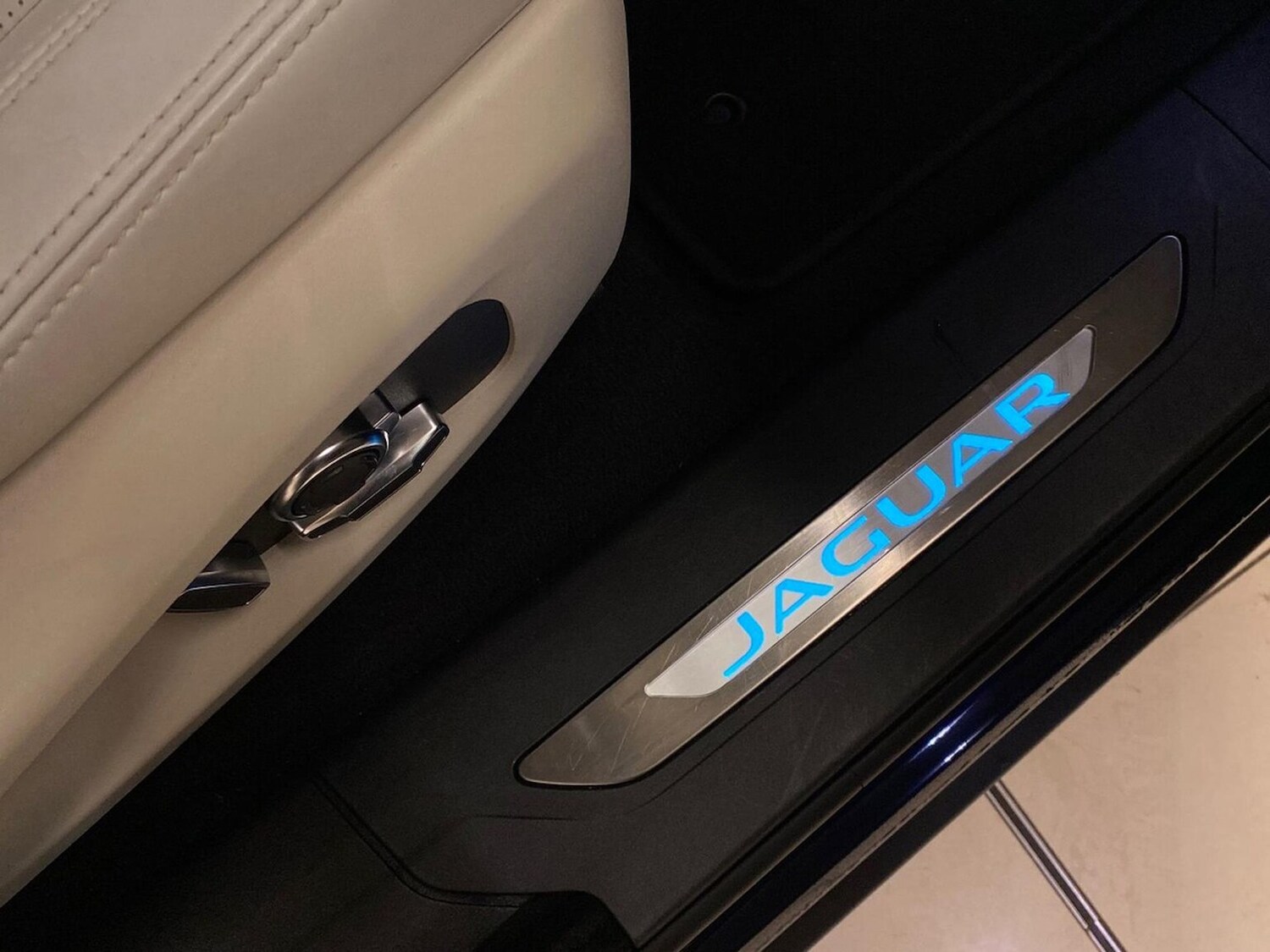 Used Jaguar F-Pace 2023 for sale - 77845294: Photo 22