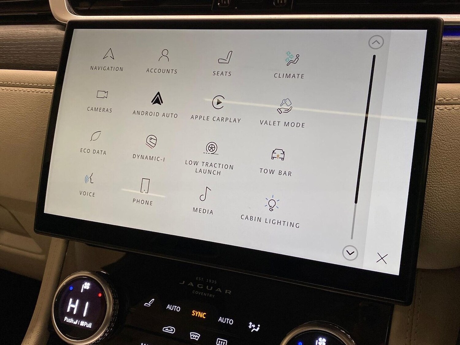 Used Jaguar F-Pace 2023 for sale - 77845294: Photo 35