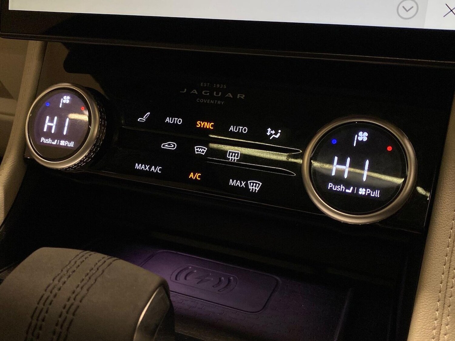 Used Jaguar F-Pace 2023 for sale - 77845294: Photo 37