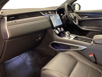 Used Jaguar F-Pace 2024 for sale - 78310427: Photo