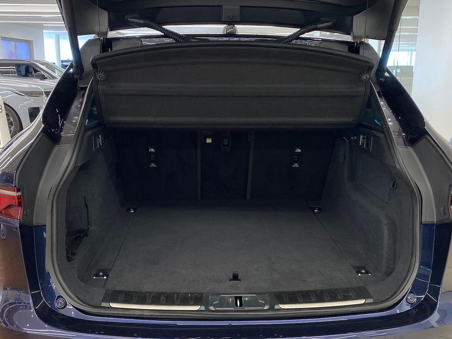 Used Jaguar F-Pace 2024 for sale - 78039360: Photo 10