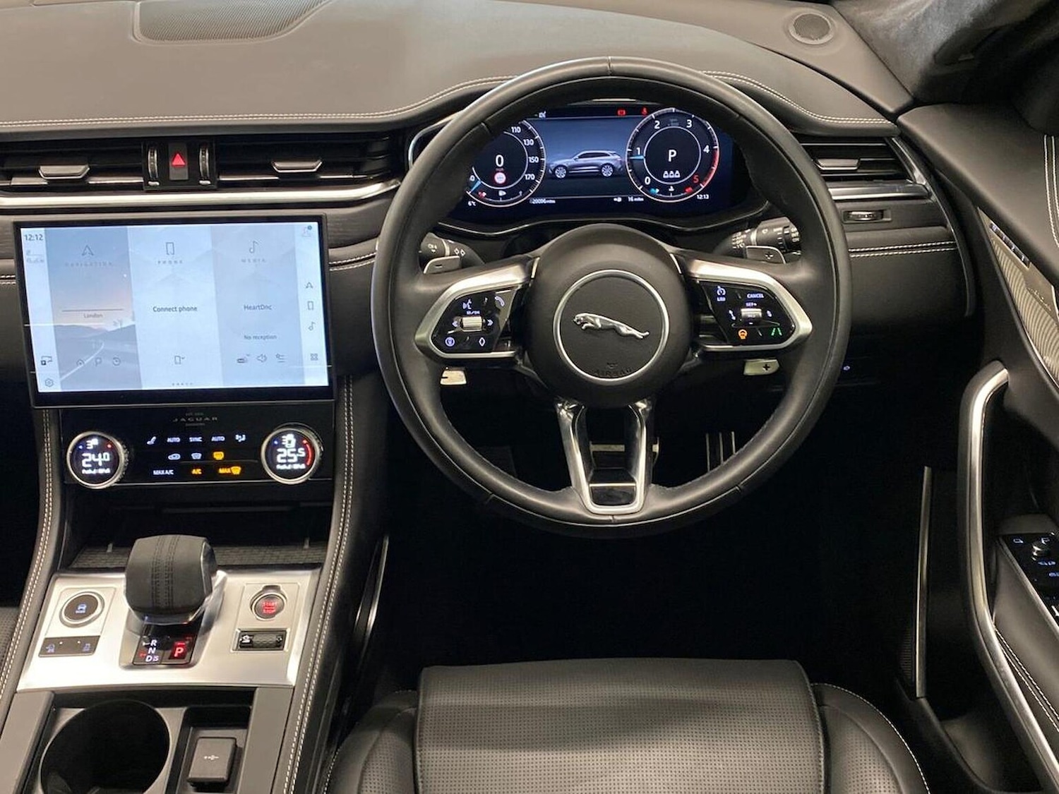 Used Jaguar F-Pace 2024 for sale - 78039360: Photo 15