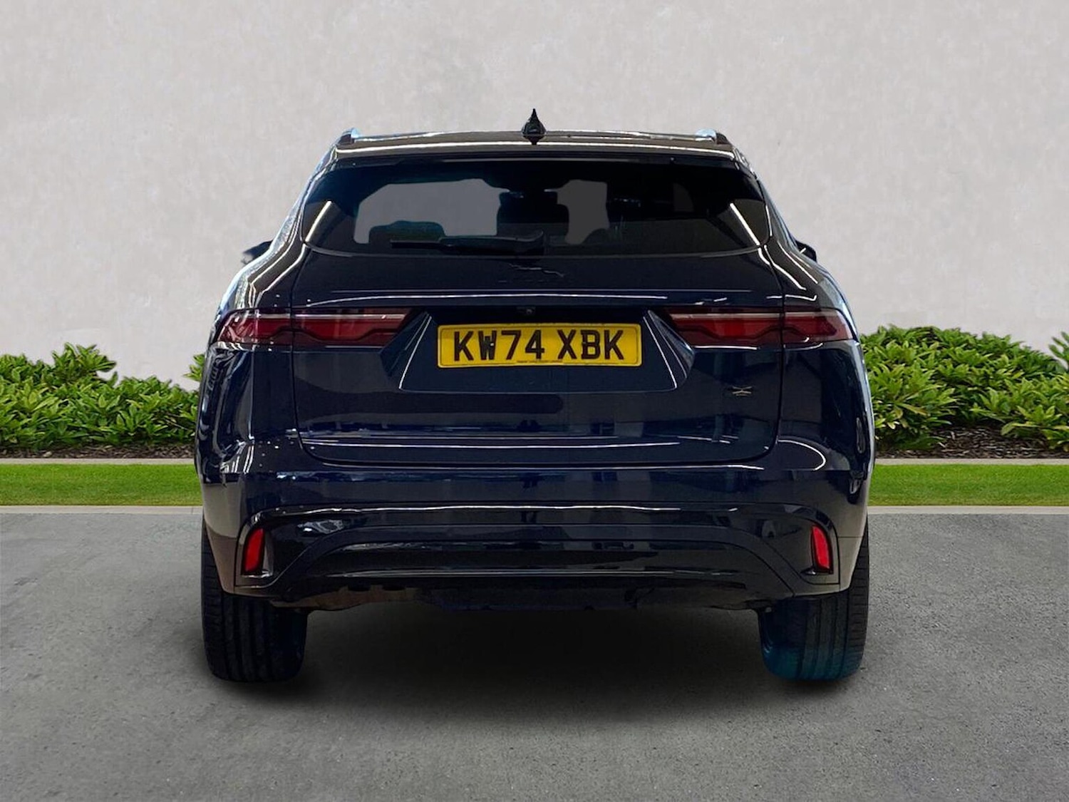 Used Jaguar F-Pace 2024 for sale - 78039360: Photo 6