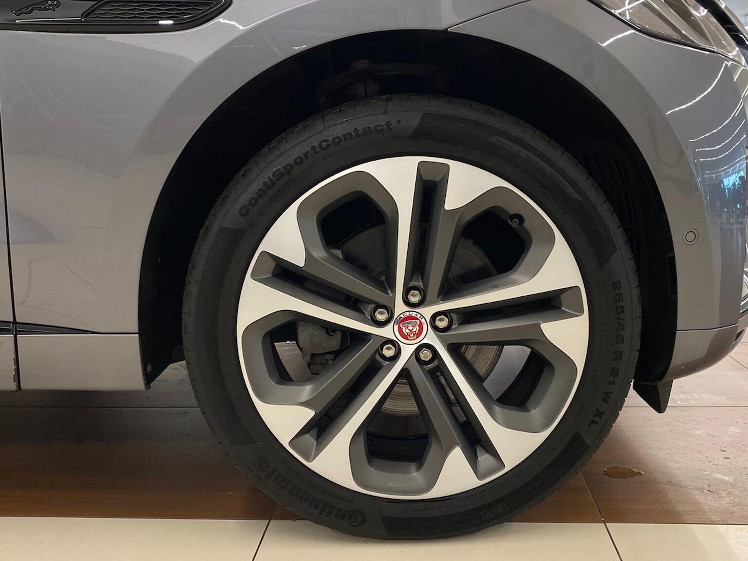Used Jaguar F-Pace 2021 for sale - 76357882: Photo 8