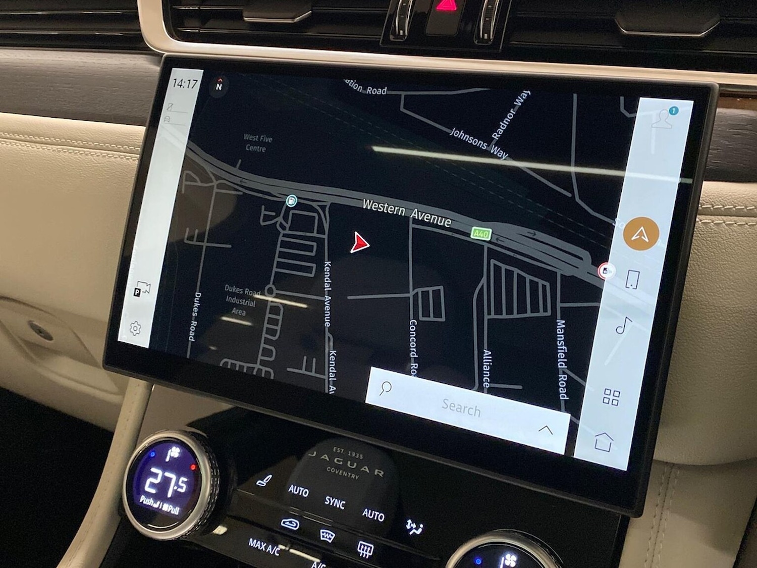 Used Jaguar F-Pace 2023 for sale - 77085477: Photo 13