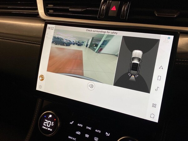 Used Jaguar F-Pace 2022 for sale - 76324624: Photo 12