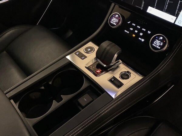 Used Jaguar F-Pace 2022 for sale - 76324624: Photo 13