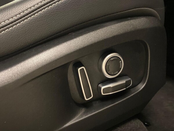 Used Jaguar F-Pace 2022 for sale - 76324624: Photo 23