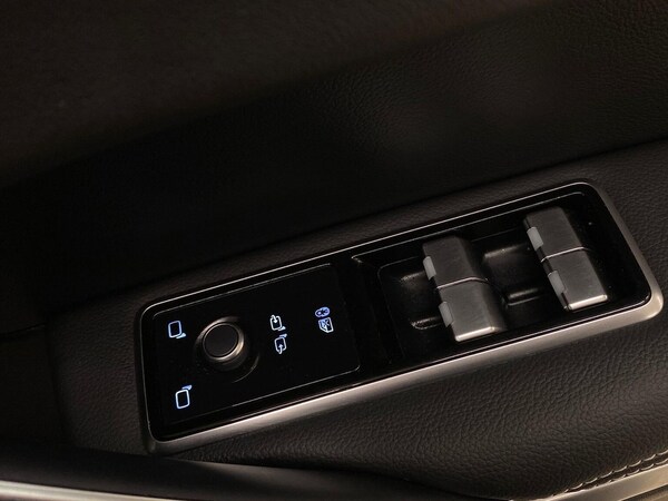 Used Jaguar F-Pace 2022 for sale - 76324624: Photo 25
