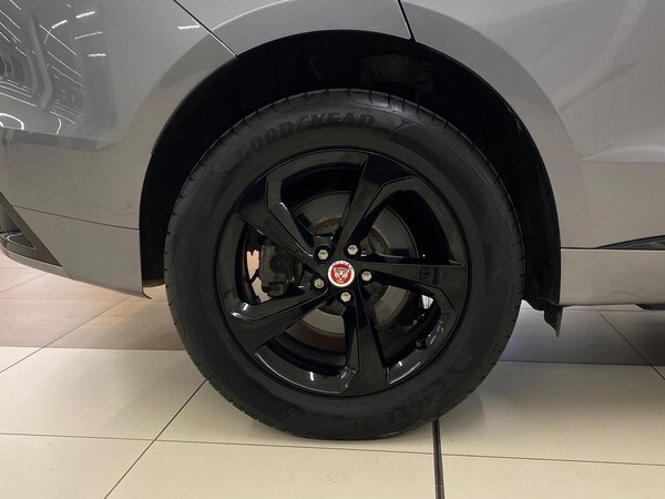 Used Jaguar F-Pace 2022 for sale - 76324624: Photo 8