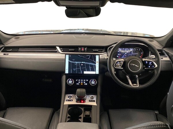 Used Jaguar F-Pace 2022 for sale - 76324624: Photo 9