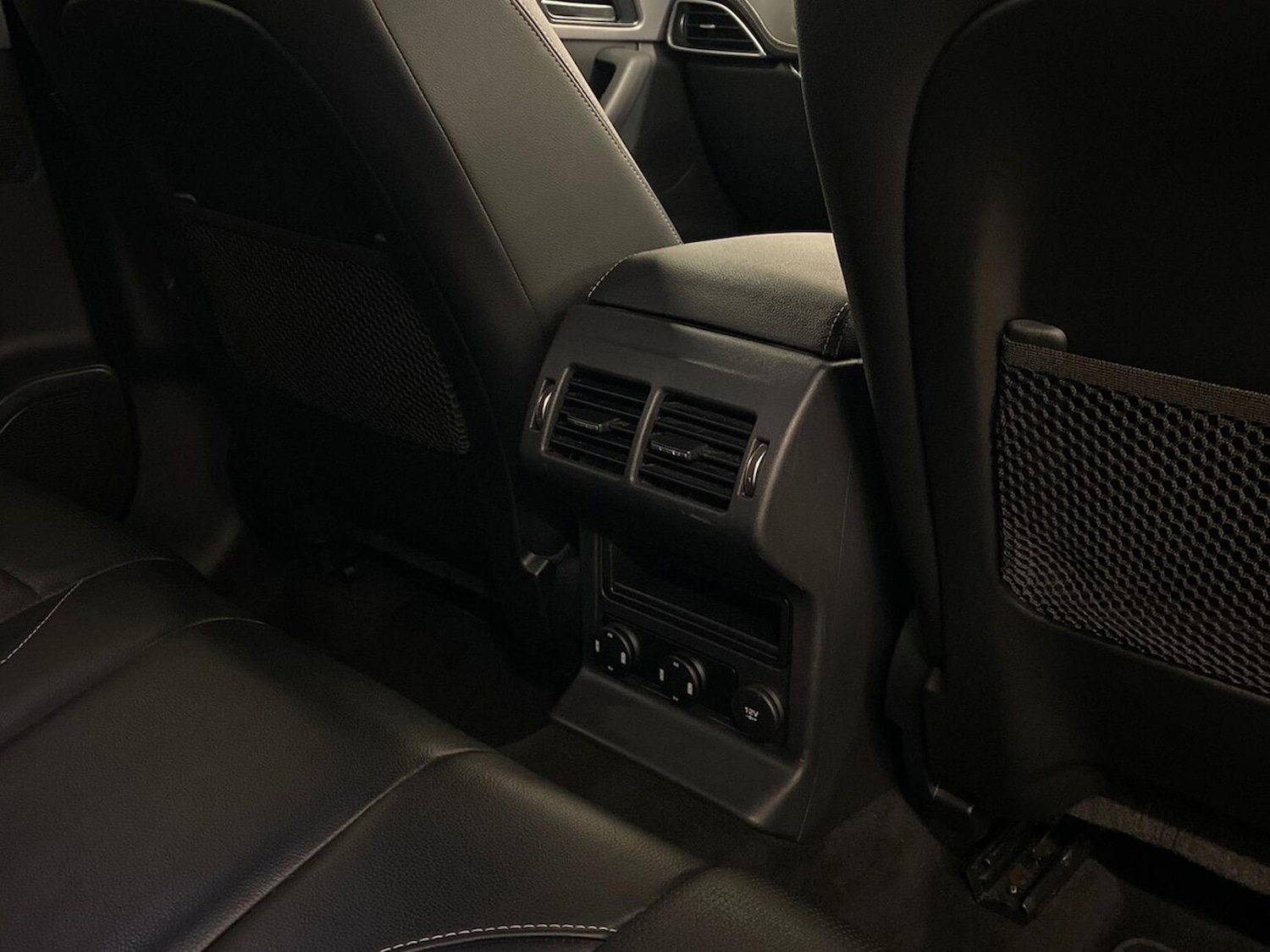 Used Jaguar F-Pace 2018 for sale - 76655875: Photo 18