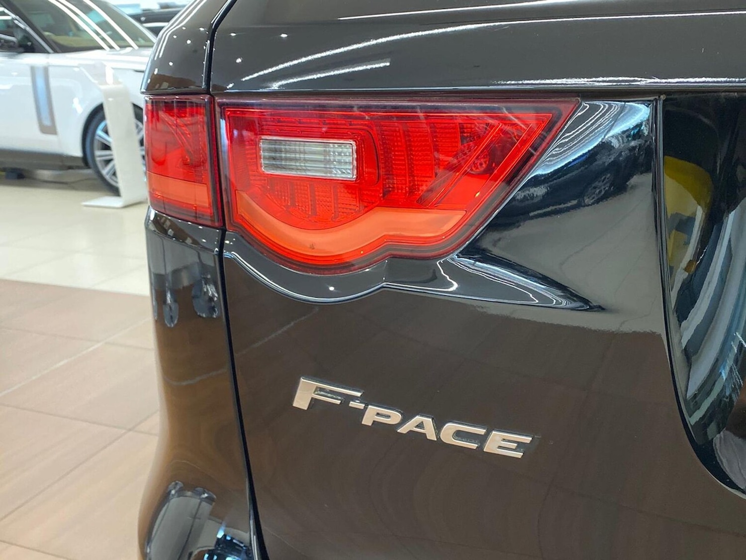 Used Jaguar F-Pace 2018 for sale - 76655875: Photo 19