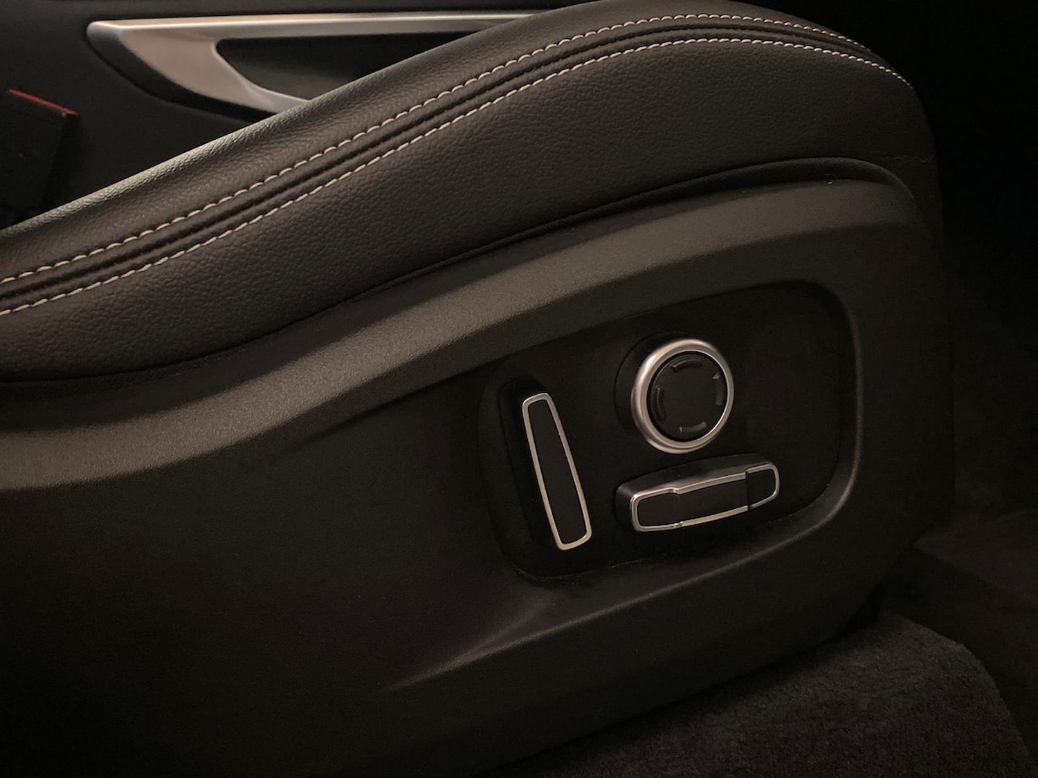 Used Jaguar F-Pace 2022 for sale - 76643624: Photo 38