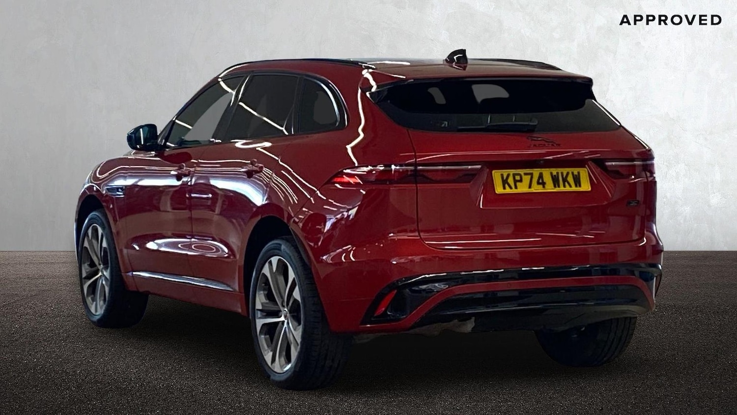 Used Jaguar F-Pace 2024 for sale - 78193991: Photo 2