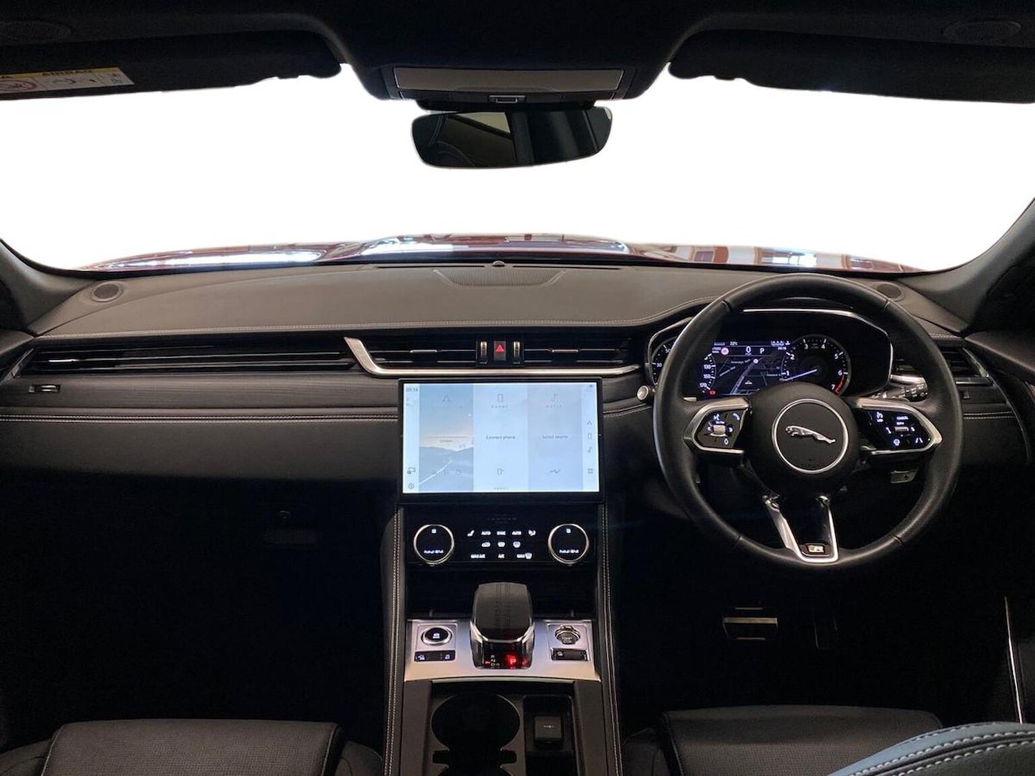 Used Jaguar F-Pace 2023 for sale - 78176496: Photo 11