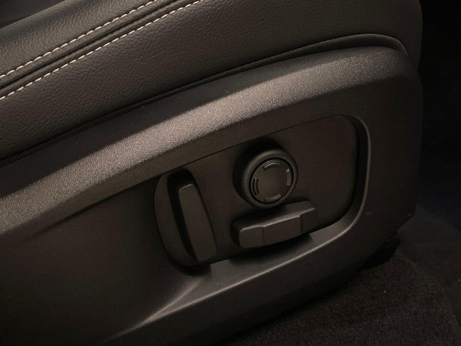 Used Jaguar F-Pace 2023 for sale - 78176496: Photo 29