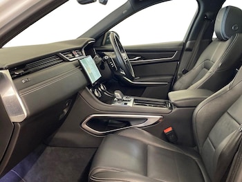 Used Jaguar F-Pace 2022 for sale - 76040674: Photo