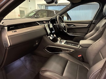 Used Jaguar F-Pace 2024 for sale - 79130588: Photo