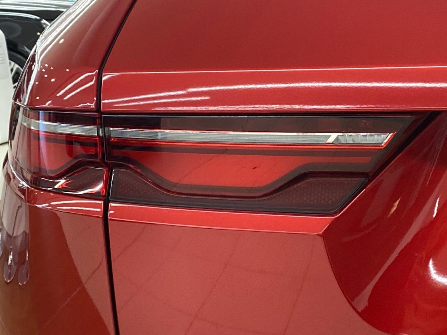 Used Jaguar F-Pace 2023 for sale - 76536651: Photo 19