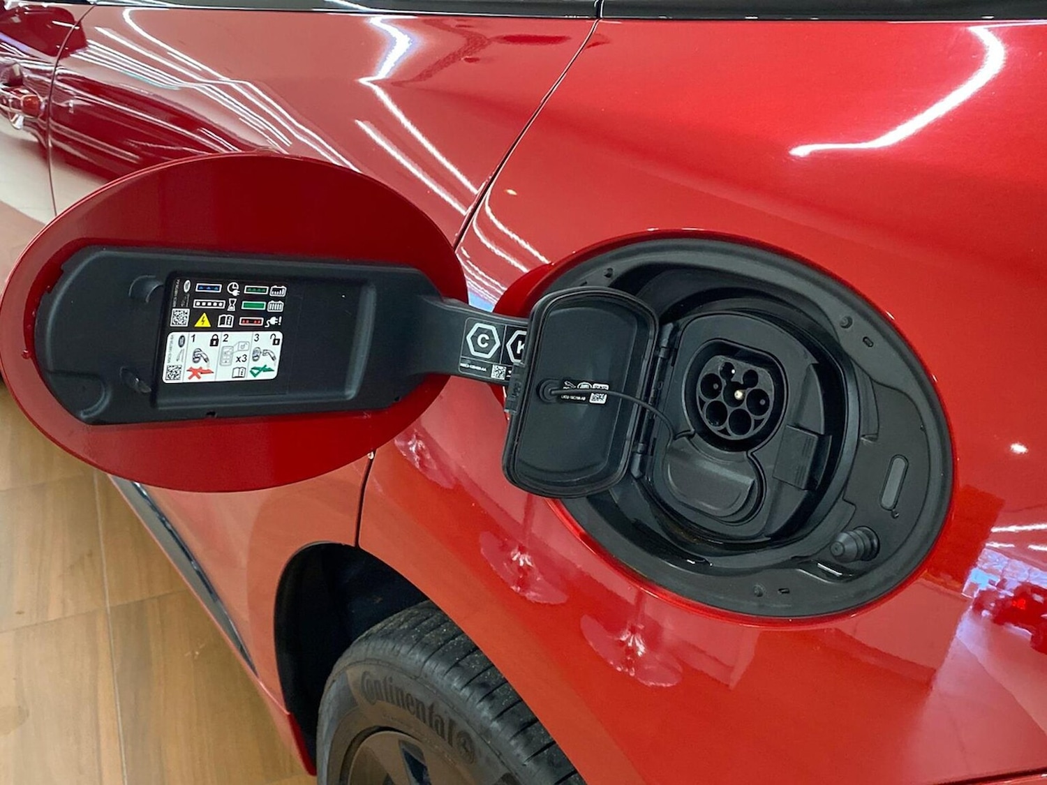 Used Jaguar F-Pace 2023 for sale - 76536651: Photo 21