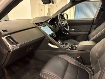 Used Jaguar E-Pace 2022 for sale - 78815926: Photo