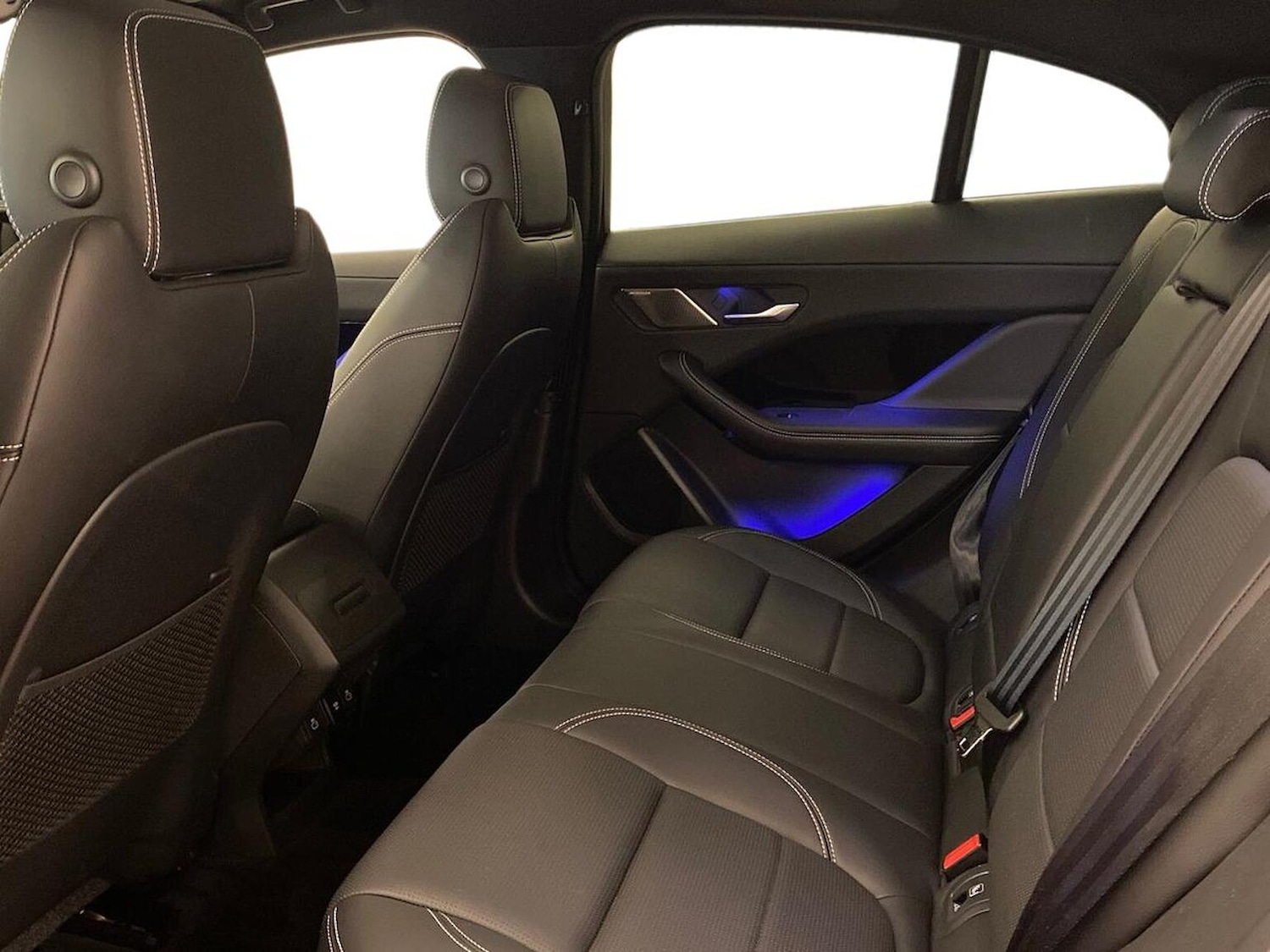 Used Jaguar I-Pace 2025 for sale - 76591440: Photo 4