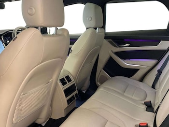 Used Jaguar F-Pace 2024 for sale - 78310727: Photo