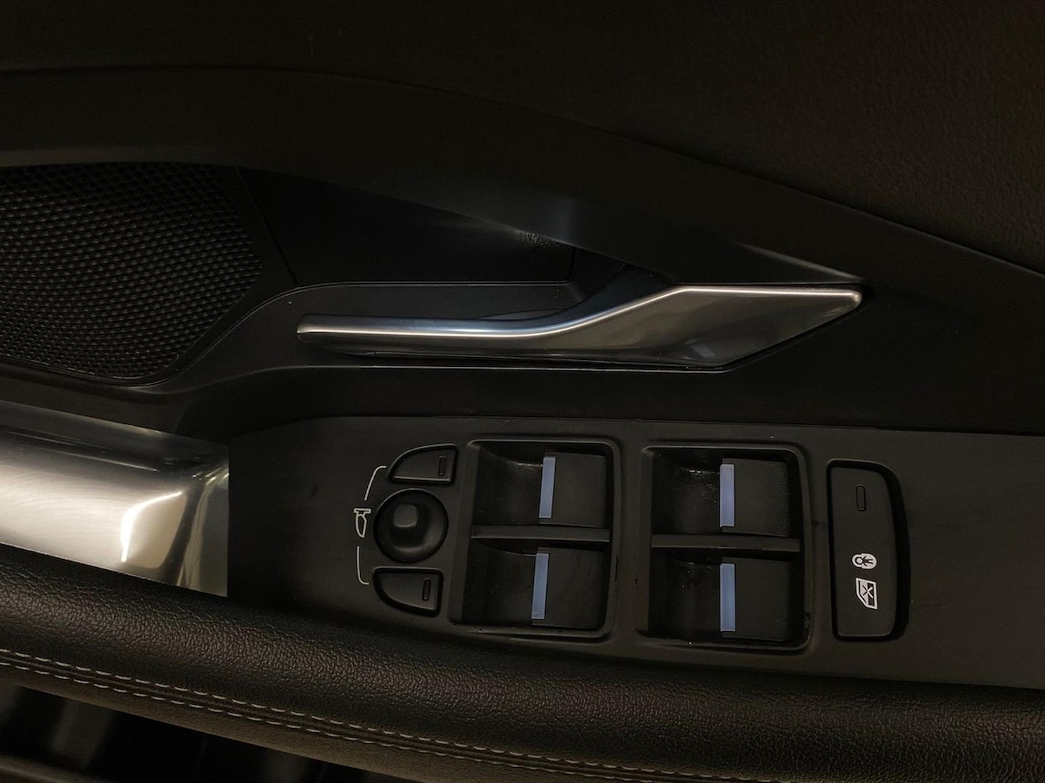 Used Jaguar E-Pace 2022 for sale - 76357885: Photo 30