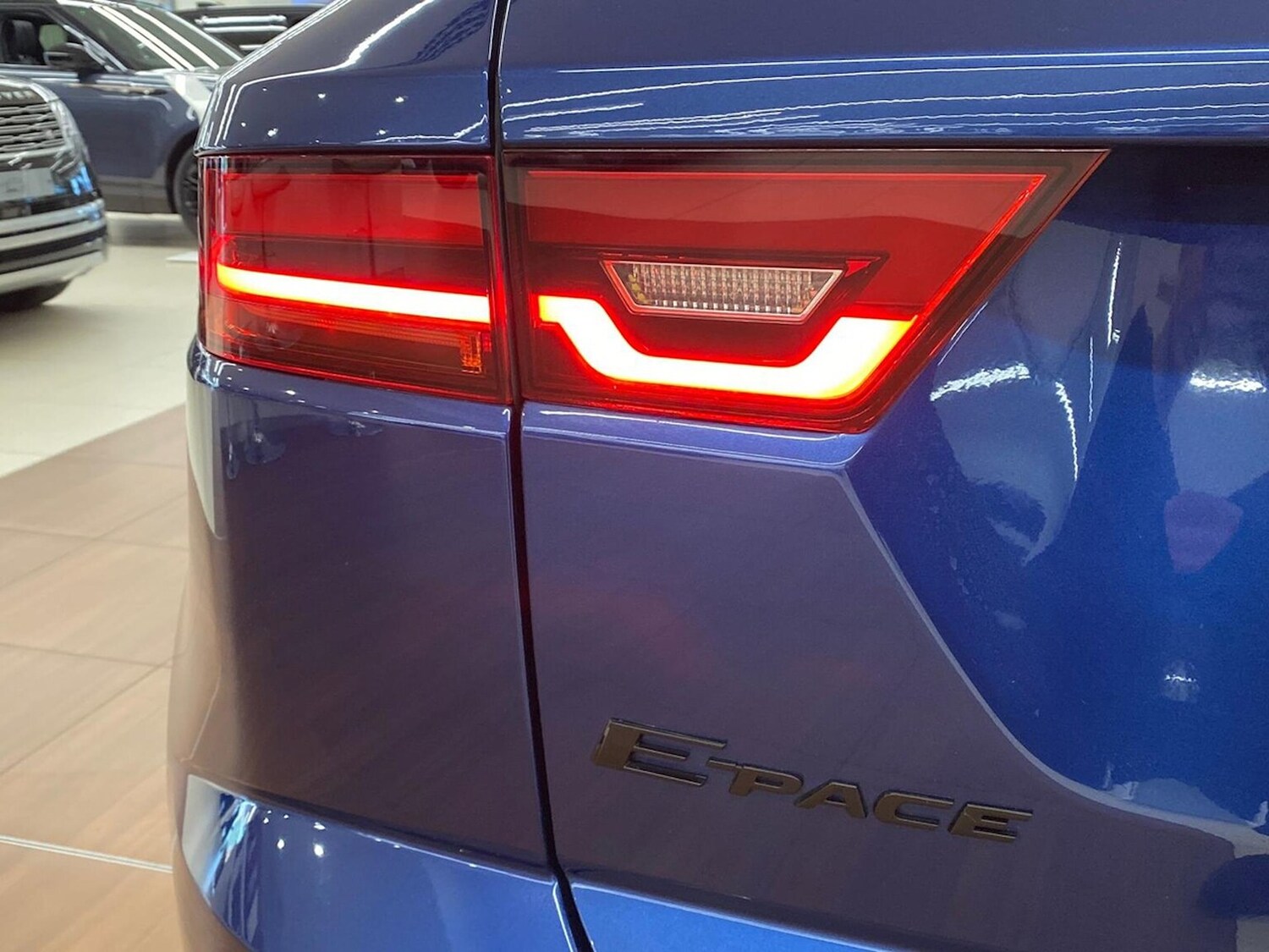 Used Jaguar E-Pace 2022 for sale - 76357885: Photo 32