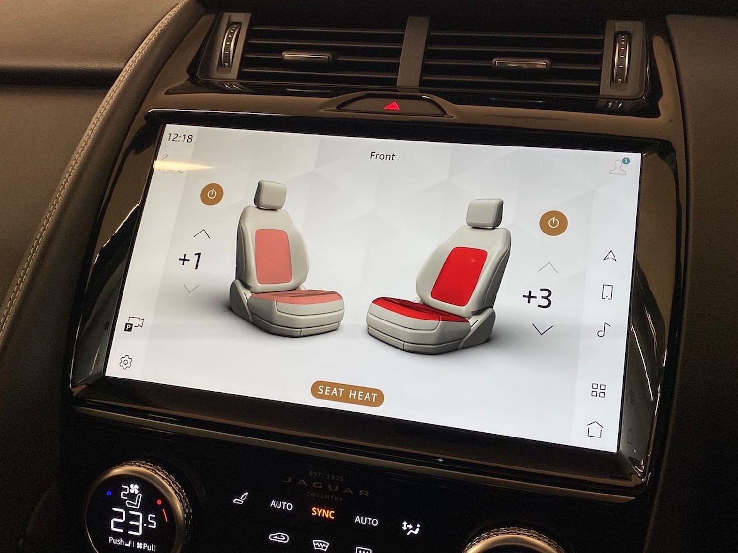 Used Jaguar E-Pace 2022 for sale - 76357885: Photo 37