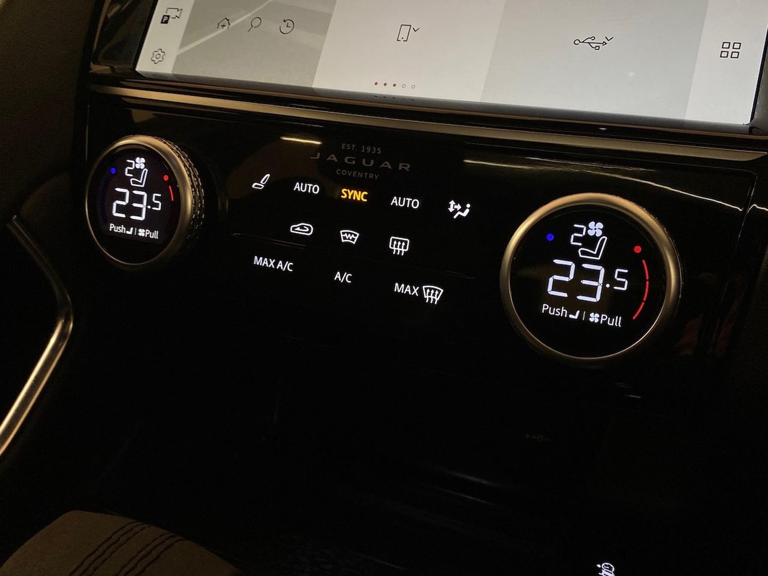 Used Jaguar E-Pace 2022 for sale - 76357885: Photo 42